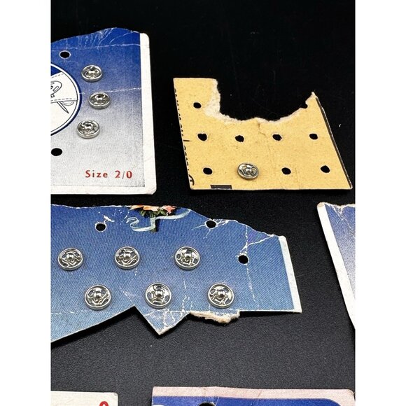 Vintage Sewing Supplies Snap Fasteners Latches Hooks Eyes Loops Prims Clinton - Picture 6 of 8